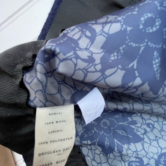 Ann Taylor Navy Blue 3 Button Wool Coat Size 4 100% Wool - Picture 5 of 5